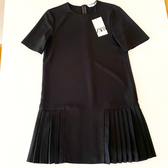 NWT Zara black pleated mini dress - Picture 2 of 10